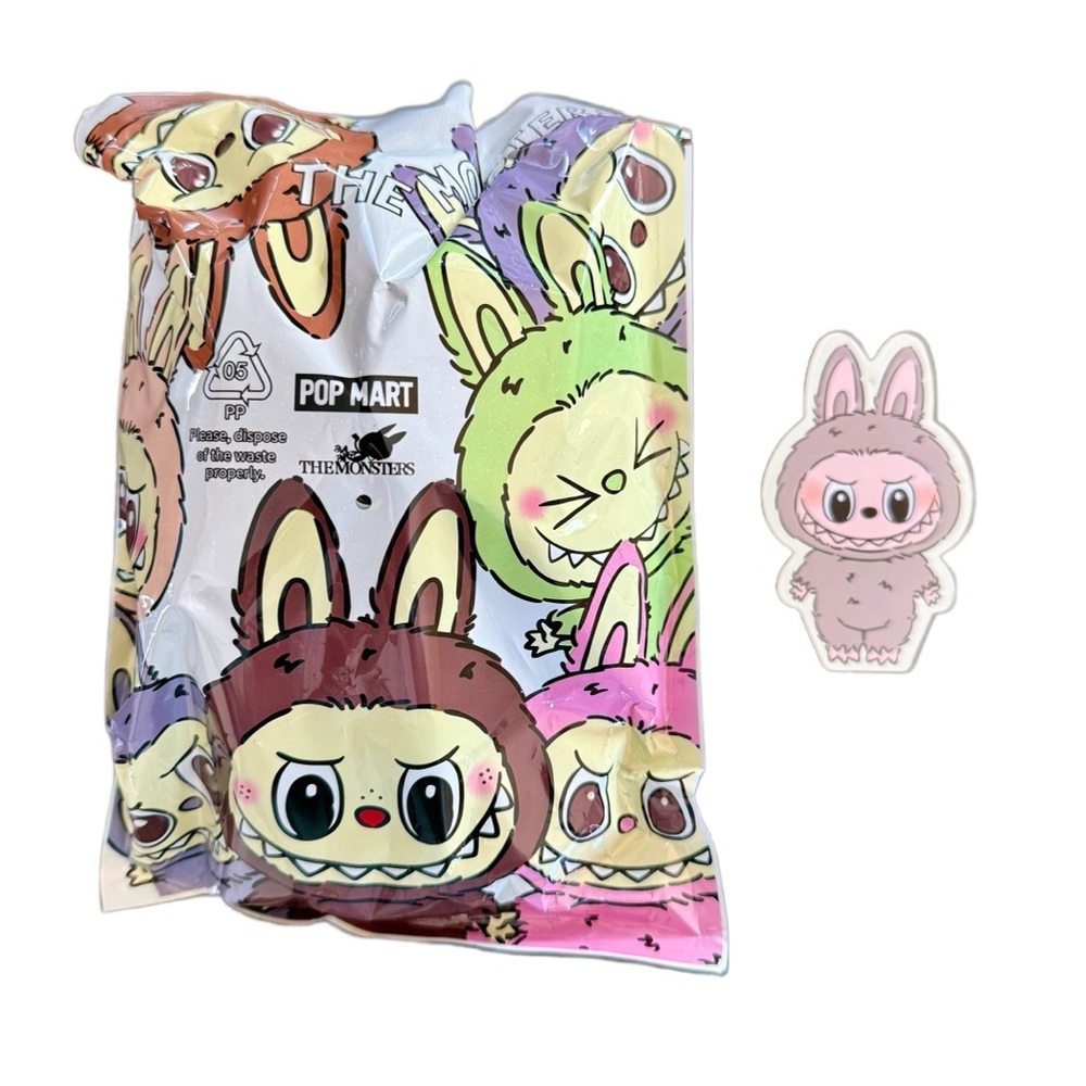 Authentic POP MART LABUBU The Monsters Macaroon - SESAME BEAN - SEALED - NWT